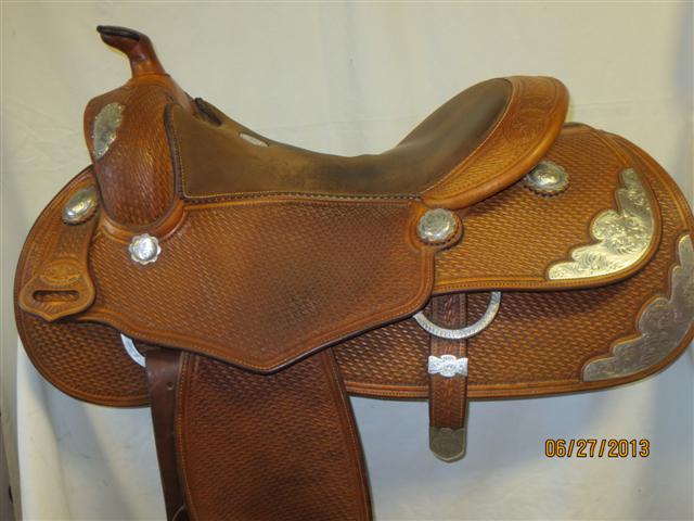 Used Saddle:- Image Number:0